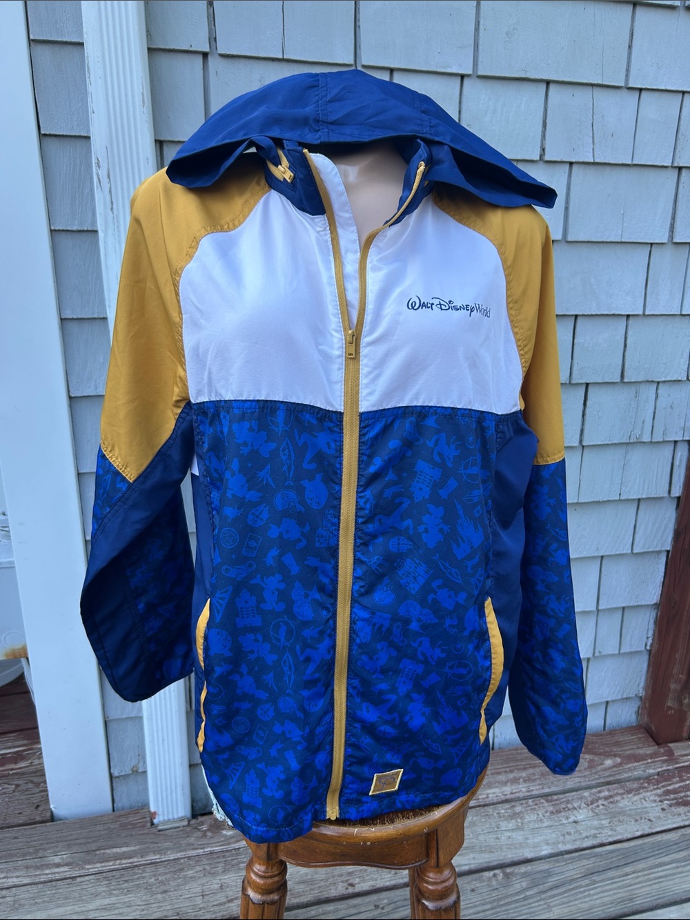 Disney Parks 50th Anniversary Castle Windbreaker Jacket Size Med- Official